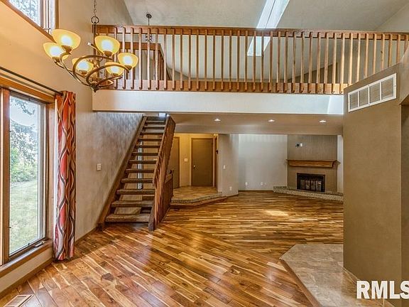 4th image of 4082 Prairie Ln