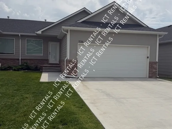 1136 N Broadview Ln #1, Andover, KS 67002