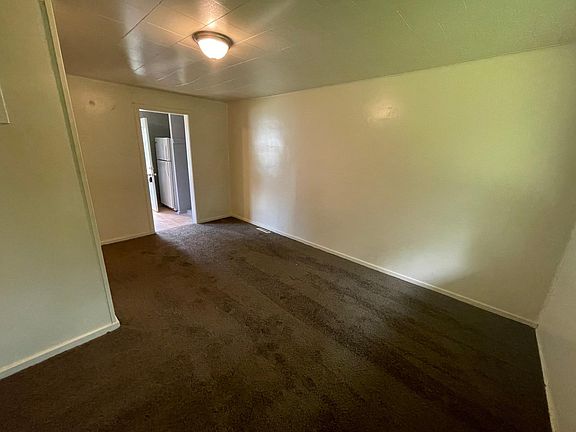 2nd image of 33112 Alaska Ct #33114