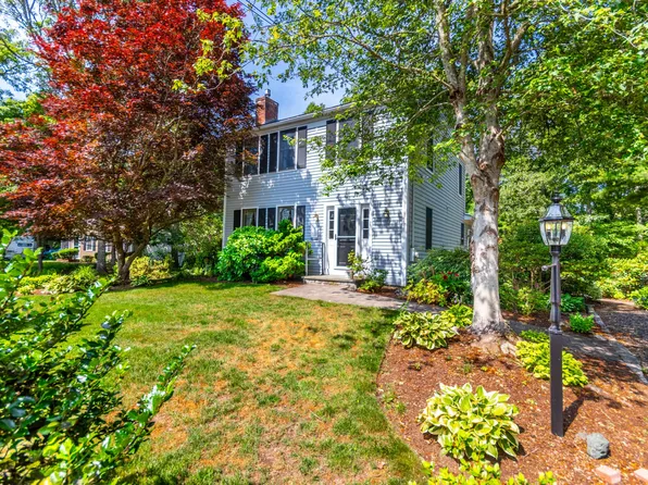 111 Captain Lijah's Road, Centerville, MA 02632