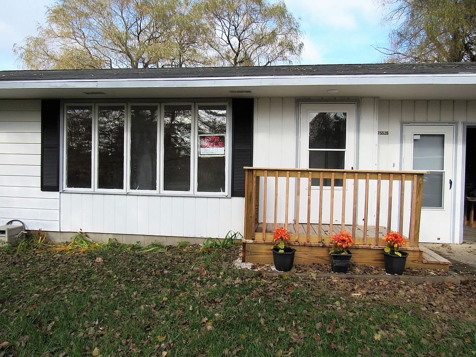 super cute new front porch!