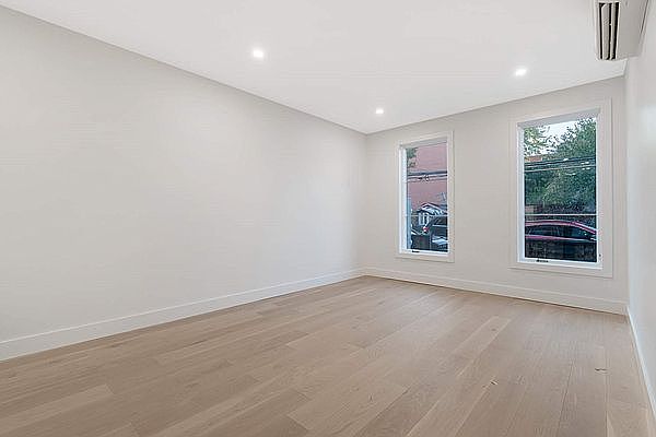 1st image of 385 Van Brunt St #1