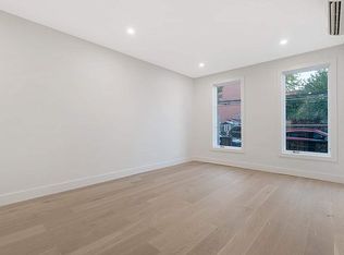 385 Van Brunt St #1, Brooklyn, NY 11231