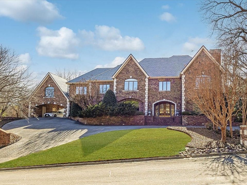 1st image of 1708 Deepdale Dr