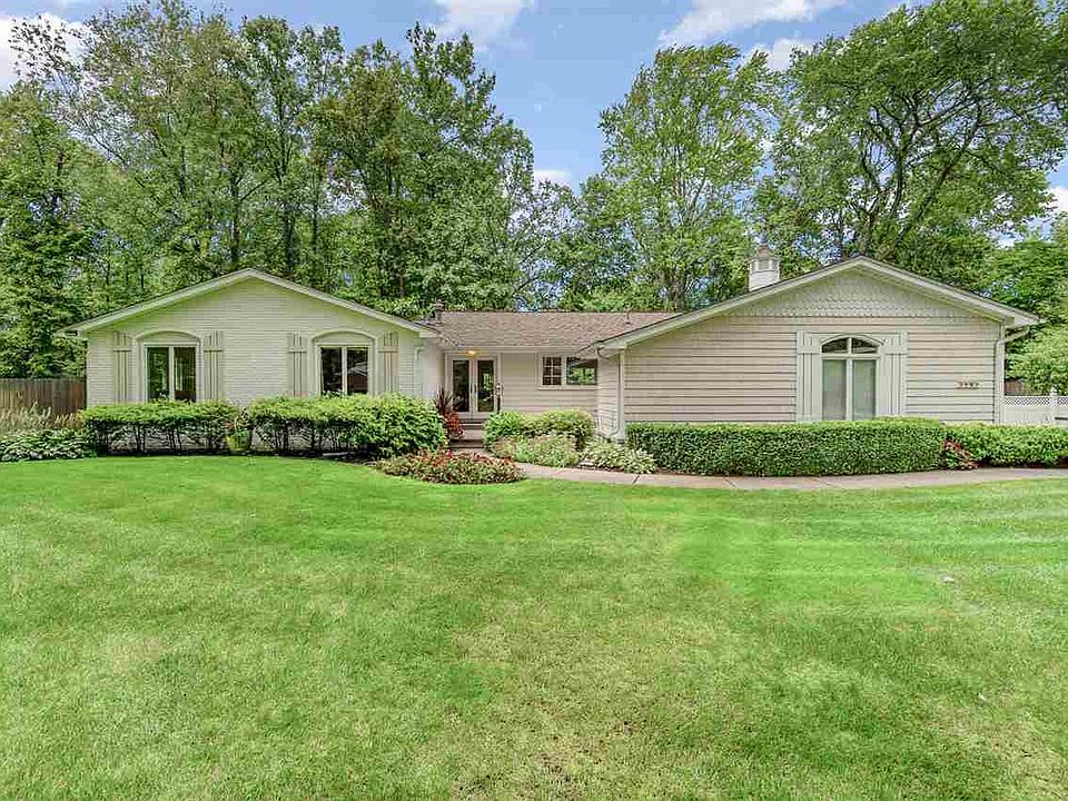 1st image of 3467 Highland Dr