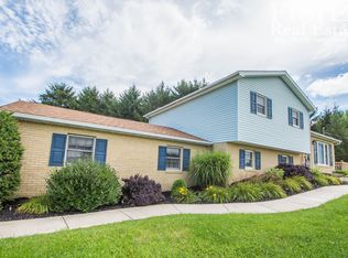 98 Dogwood Ridge Rd, Montgomery, PA 17752