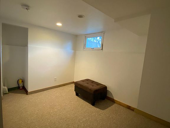 Den - View 1