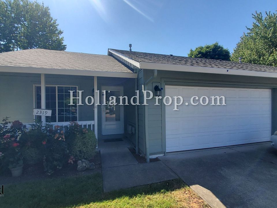 1st image of 2315 SE 61st Ln