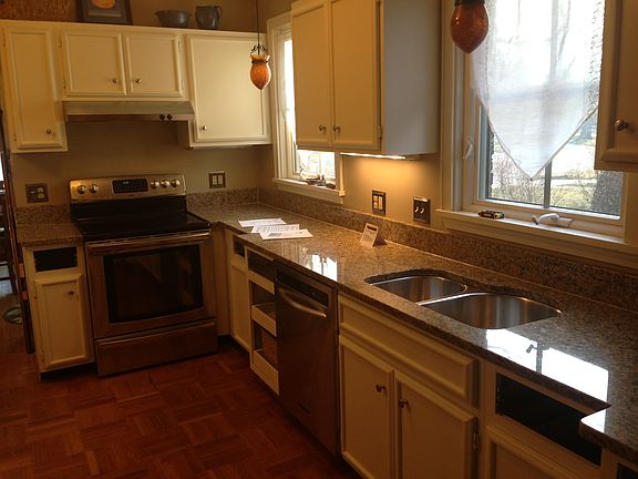 5th image of 13950 Clifton Blvd