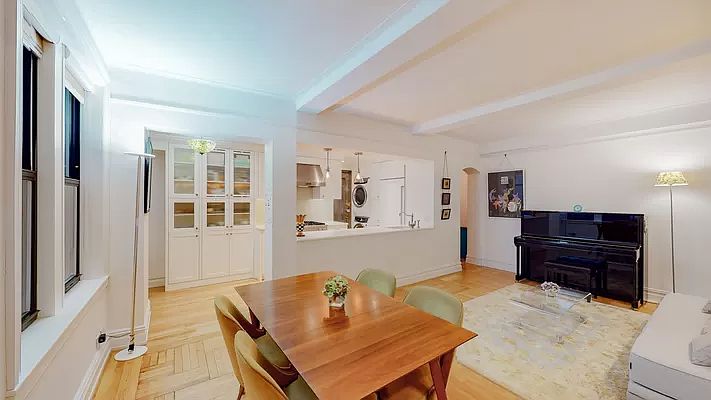 1st image of 107 W 86th St #4A