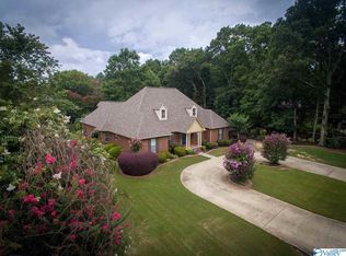 104 Willow St, Athens, AL 35613