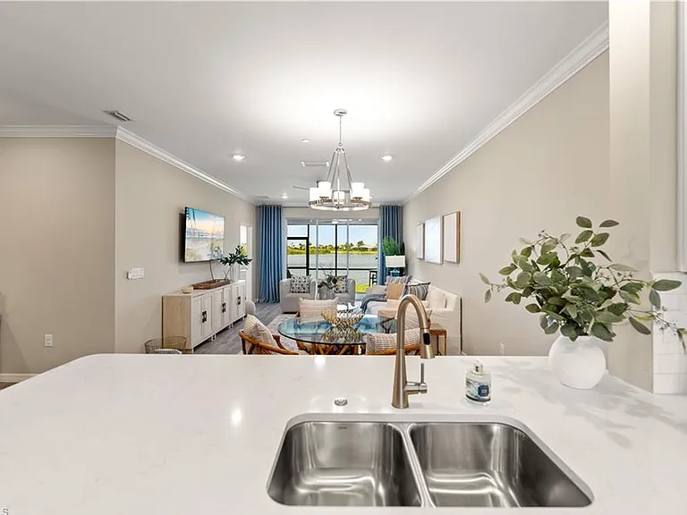 11781 Venetian Lagoon Dr #103 — Photo 13