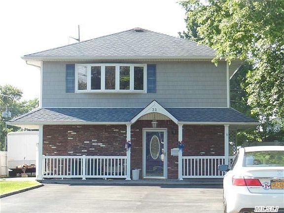 2nd image of 32 Mary Ln