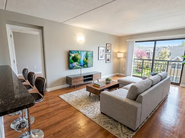 50 Island View Pl APT 405, Dorchester, MA 02125