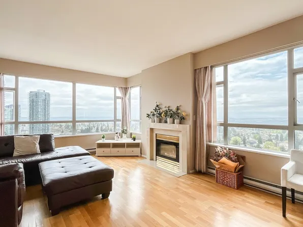 6521 Bonsor Ave #2102, Burnaby, BC V5H 4N3