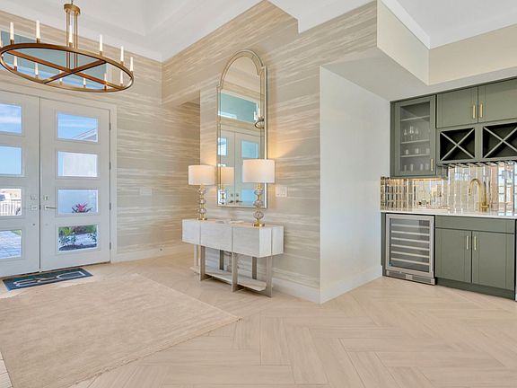 The Entry Way of another Grand Sabal Model which is available at Serengeti.