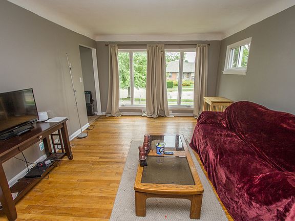 5th image of 6449 Buckingham Dr
