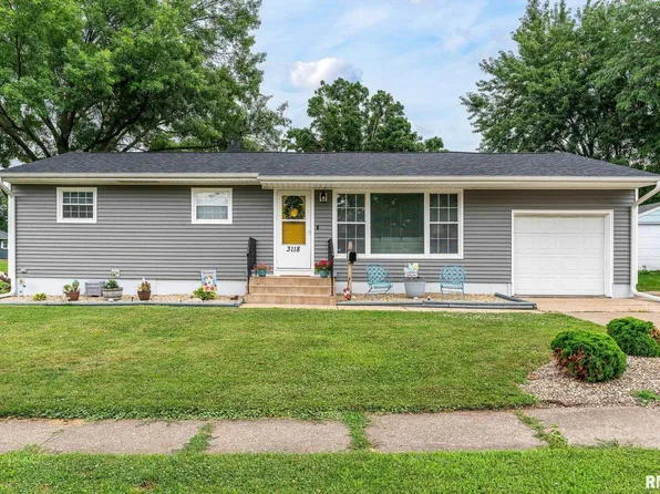 3118 W Denison Ave, Davenport, IA 52804