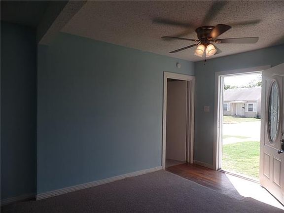 4th image of 2659 Quinn St