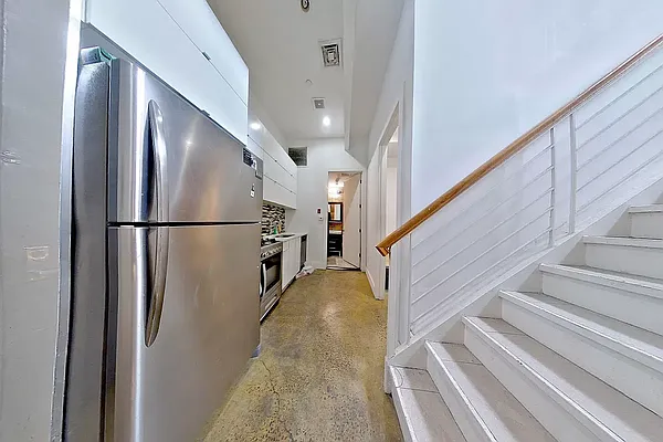 Rented by Pear NYC LLC | media 1