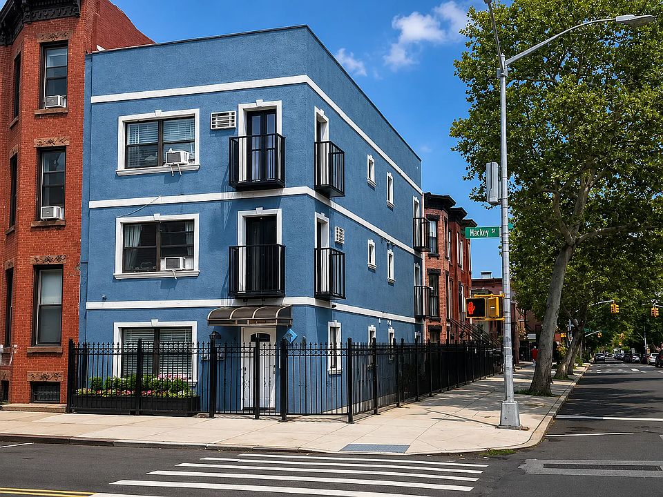 1st image of 645 Halsey St APT 1