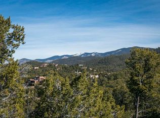 1064 S Summit Rdg, Santa Fe, NM 87501