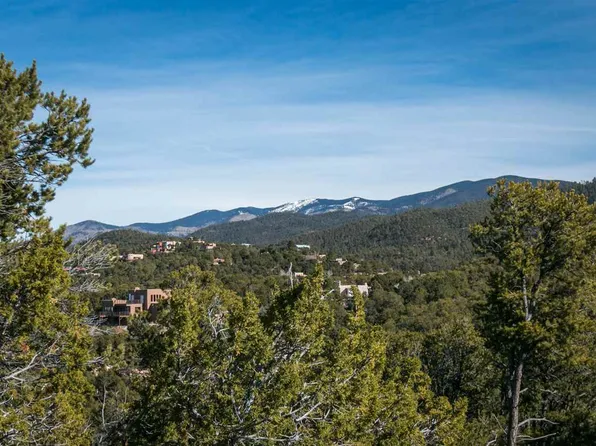1064 S Summit Rdg, Santa Fe, NM 87501
