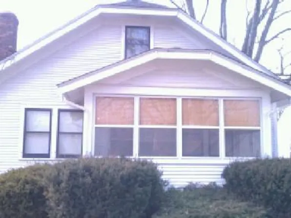 1614 Pauline Ave, Rockford, IL 61101