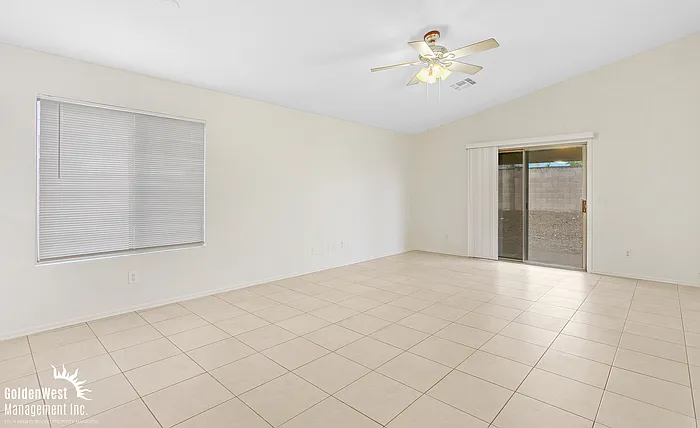 22331 N 107th Dr — Photo 3