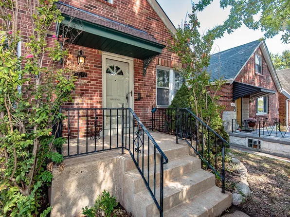 5041 Parker Ave, Saint Louis, MO 63139