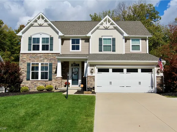 3777 Crimson Harvest Ln, Medina, OH 44256