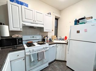 39 Hemenway St APT 11, Boston, MA 02115
