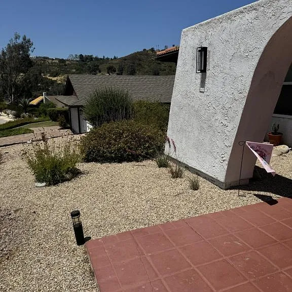 1930 Belmore Ct — Photo 3