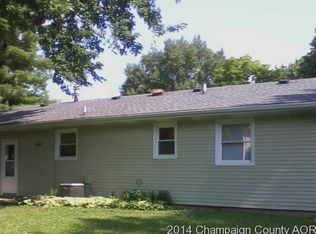 2301 Blackthorn Dr, Champaign, IL