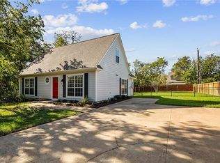 204 Timber St, College Station, TX 77840