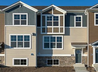 7040 Huckleberry Dr, Minnetrista, MN 55331