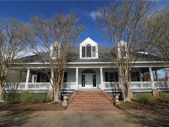 6206 Twin Bridges Rd, Alexandria, LA 71303