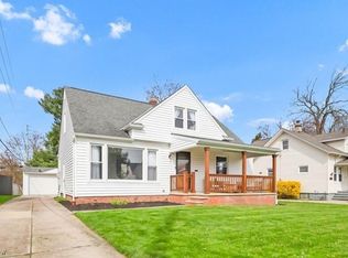 1702 Temple Ave, Mayfield Heights, OH 44124