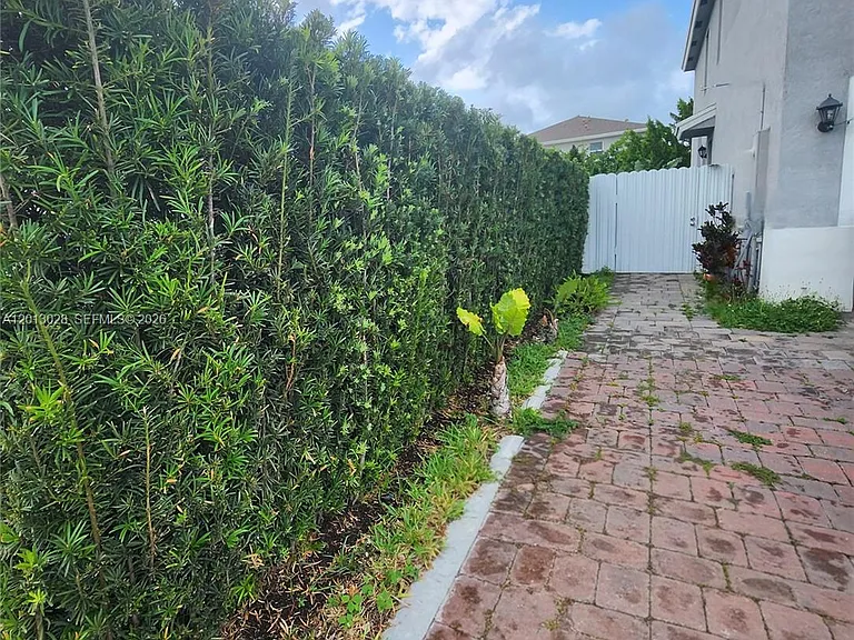 13245 SW 271st Ter #1 — Photo 1