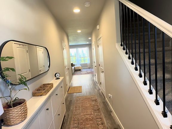 2nd image of 6306 NE 49th Way