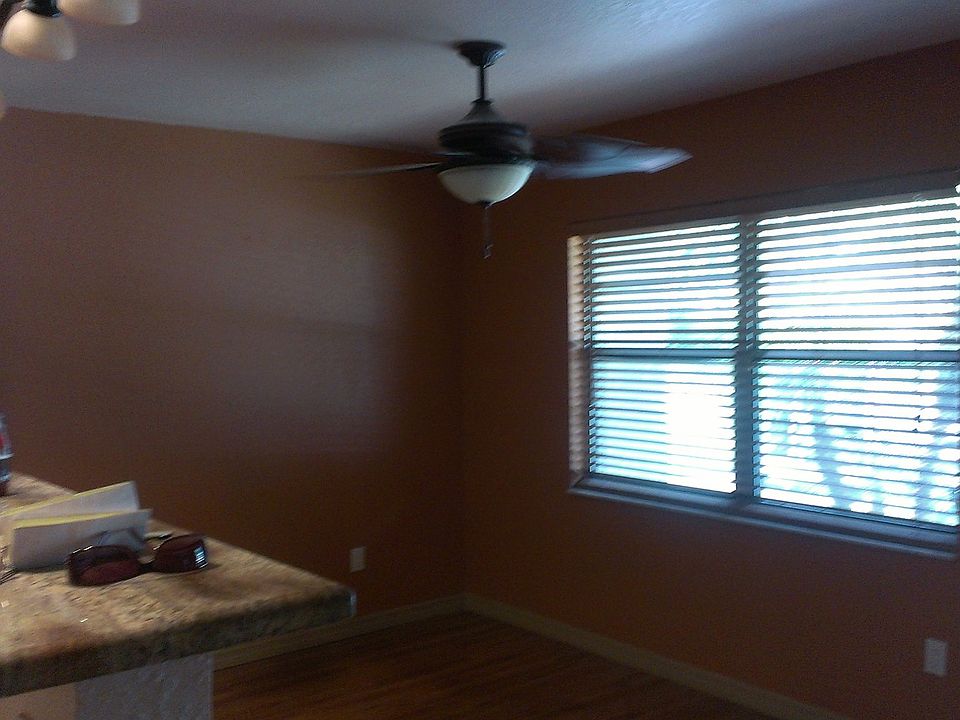 1st image of 417 Longwood Cir