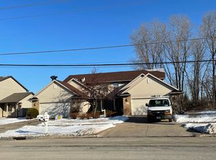 716 Scheuring Rd, De Pere, WI 54115