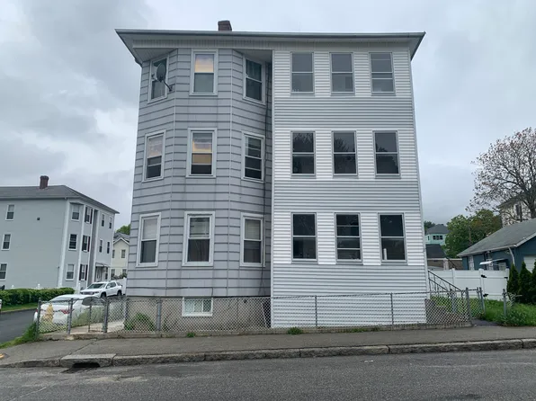27 Granby Rd, Worcester, MA 01604