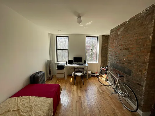 Rented by Highline Residential | media 10