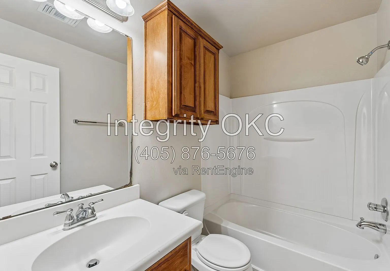 3 bed, 2.0 bath, 1648 sqft, $1,795 — Photo 3