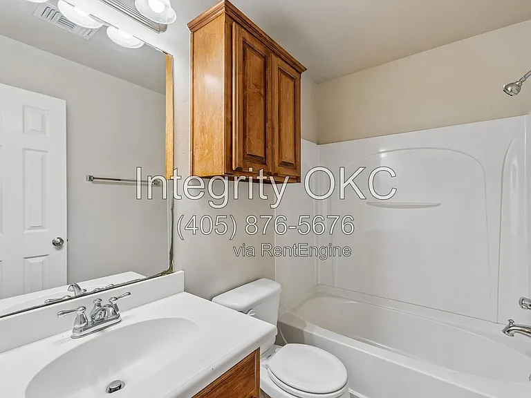 2800 NW 184th St — Photo 3