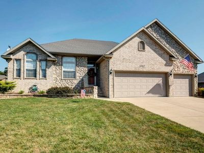 1067 E Daisy Falls Drive, Nixa, MO, 65714