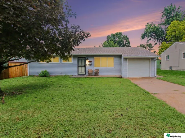 4668 Vinton St, Omaha, NE 68106
