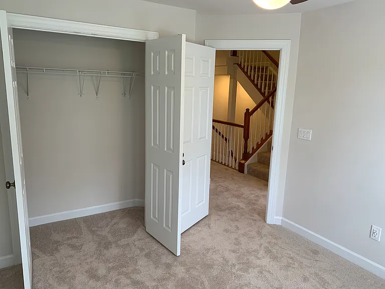 426 Ferdinand Day Dr — Photo 17