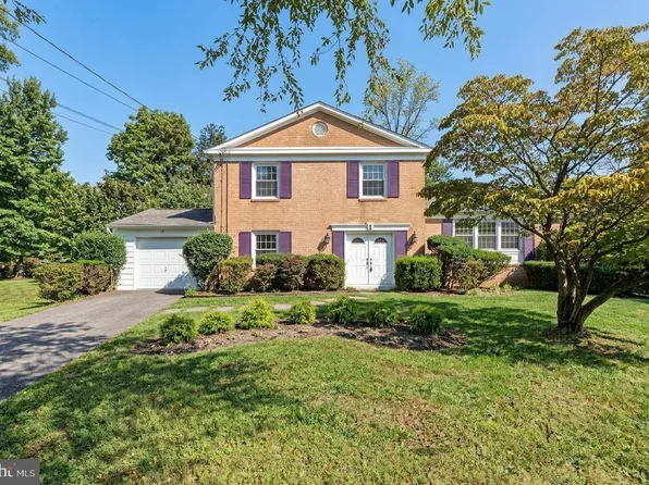 3 Sussex Ct, Rockville, MD 20854